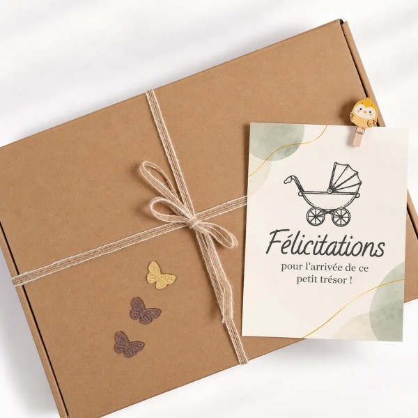 Boîte cadeau kraft fermée avec ficelle et carte YllBox