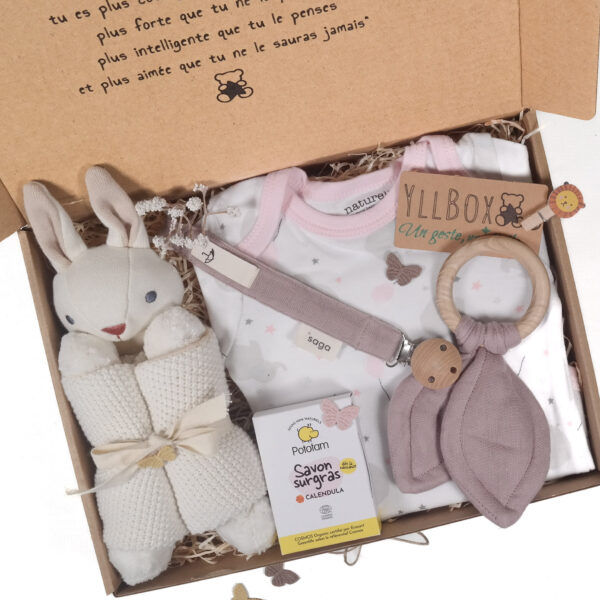 Contenu du coffret naissance Nora vu du dessus