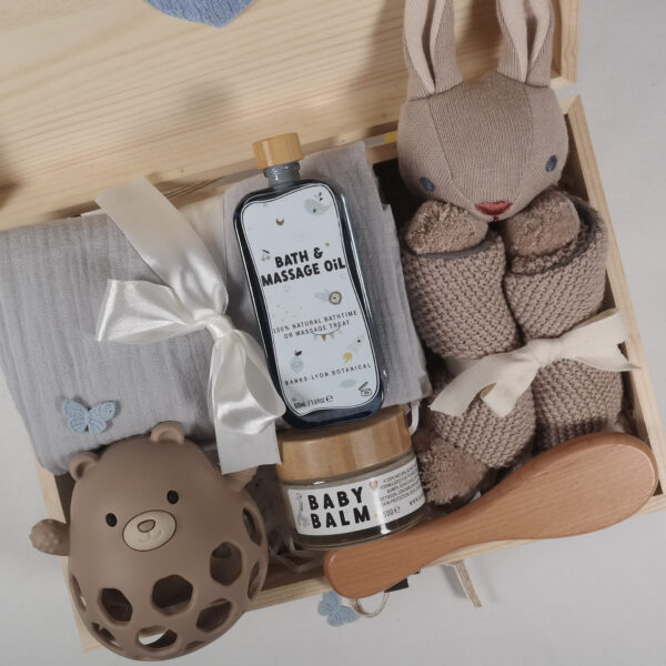 Contenu du coffret naissance Loan vu du dessus