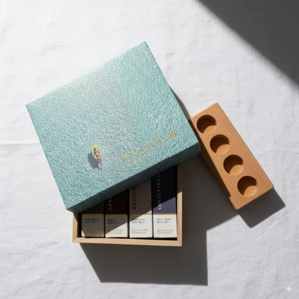 Présentation du coffret cadeau bien-être Escapism et de sa boîte en bois réutilisable.
